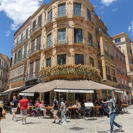 Marino Marina - Unique & Exclusive - Prime Location דירה מאלגה